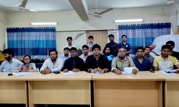 নারী শিক্ষার্থীদের প্রতি হওয়া হয়রানি নিরসনে প্রশাসনিক উদাসীনতা সাস্টে