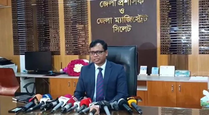 আপনারা আমার সঙ্গে থাকেন,যেমন দেখেছেন, তেমনই থাকবো: সারওয়ার আলম