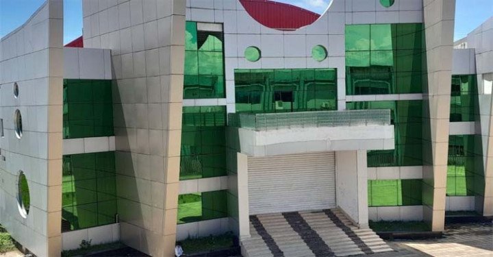 ১৩ কোটি টাকা ব্যয়ে নির্মিত অডিটোরিয়াম তালাবদ্ধ সুনামগঞ্জের ছাতক পৌরসভায়