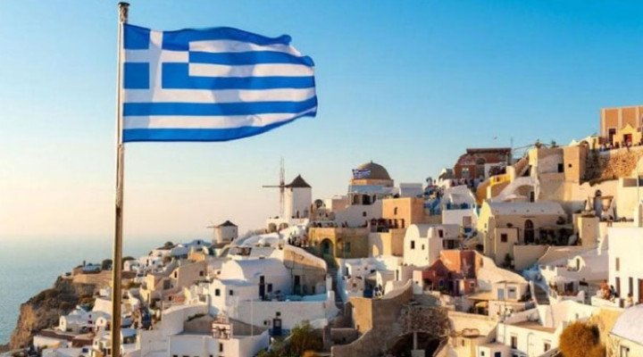 কাগজপত্র ছাড়া বসবাসের অভিযোগে ইউরোপ থেকে ৫২ জন বাংলাদেশি ফেরত আসছে