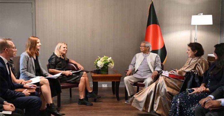 আন্তর্জাতিক কিছু মহল নির্বাচন প্রক্রিয়া বাধাগ্রস্ত করার চেষ্টা করছে : প্রধান উপদেষ্টা