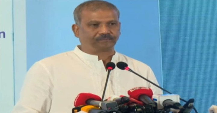 উপদেষ্টা হিসেবে আমাদের সেফ এক্সিটের প্রয়োজন নেই :ড. আসিফ নজরুল